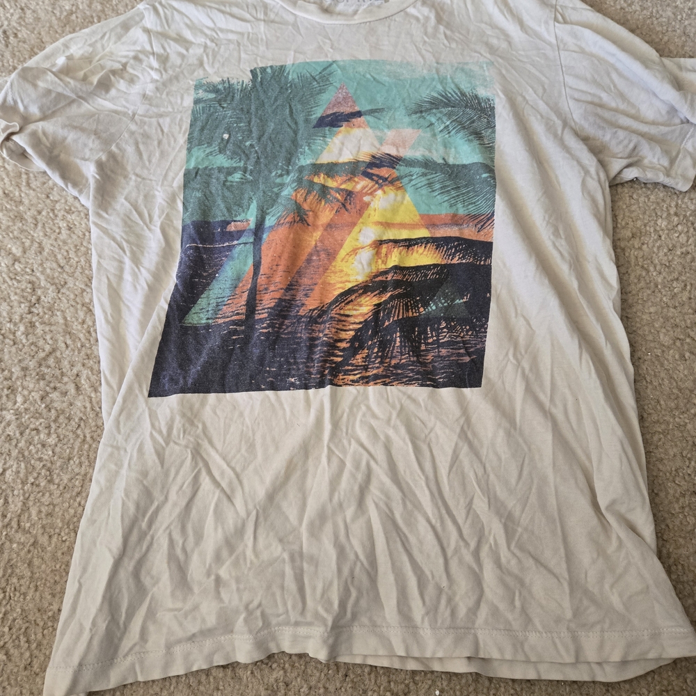 Ring of Fire Beige Graphic Tee